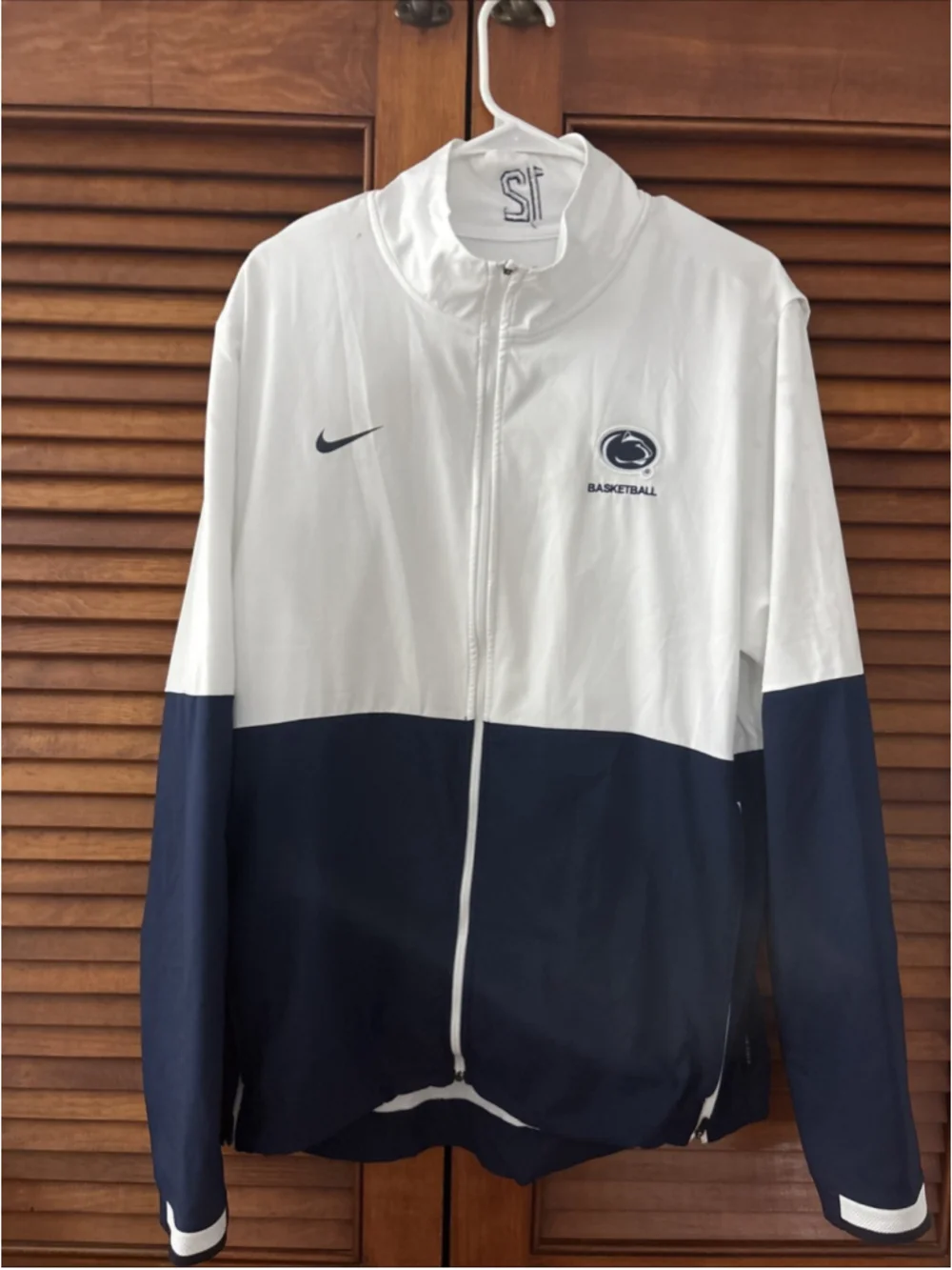 Penn State Basketball Nike Full Zip Windbreaker Track Jacket Adult Large